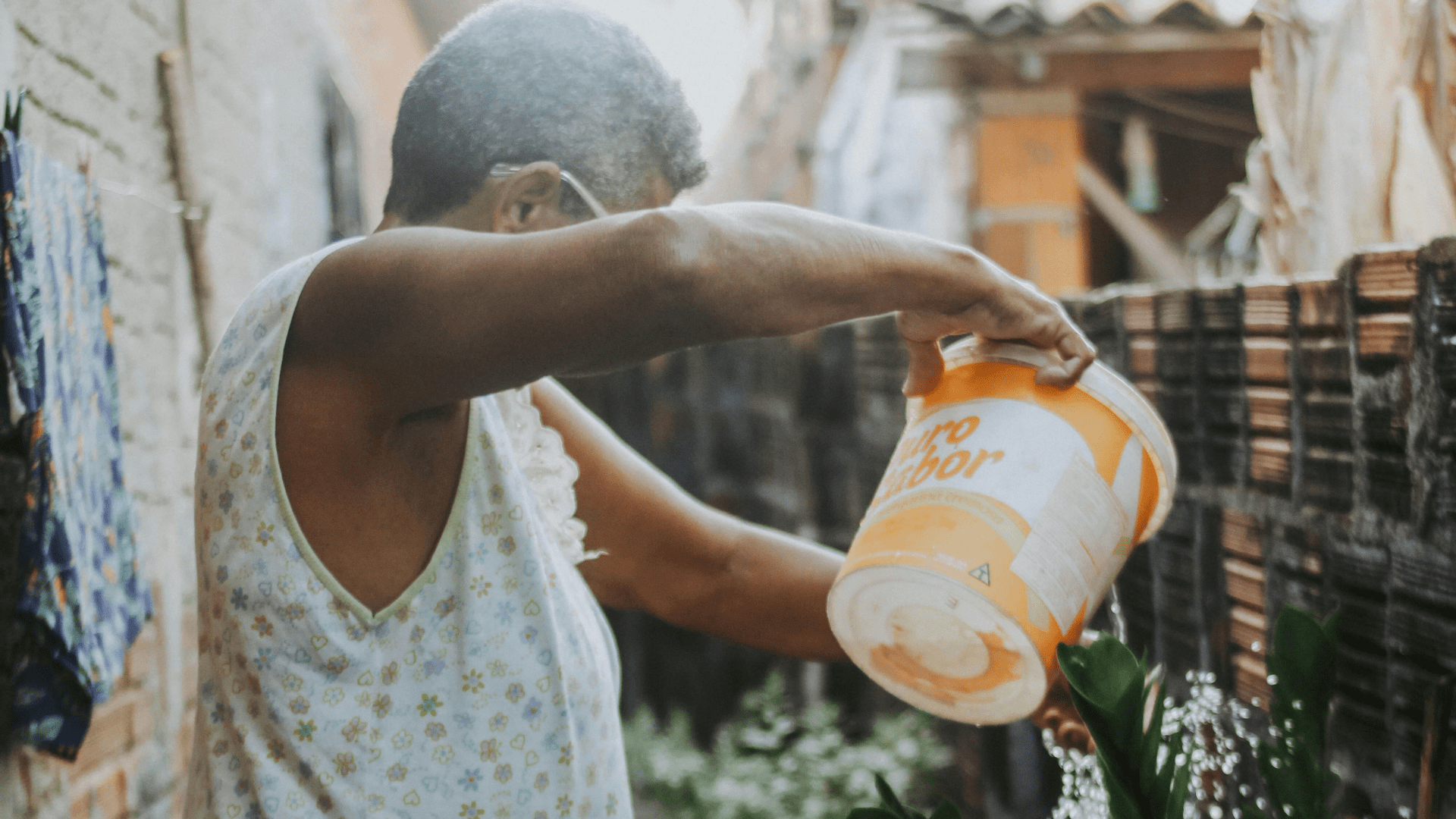 Cada minuto conta: uso consciente da água contribui para preservação ambiental